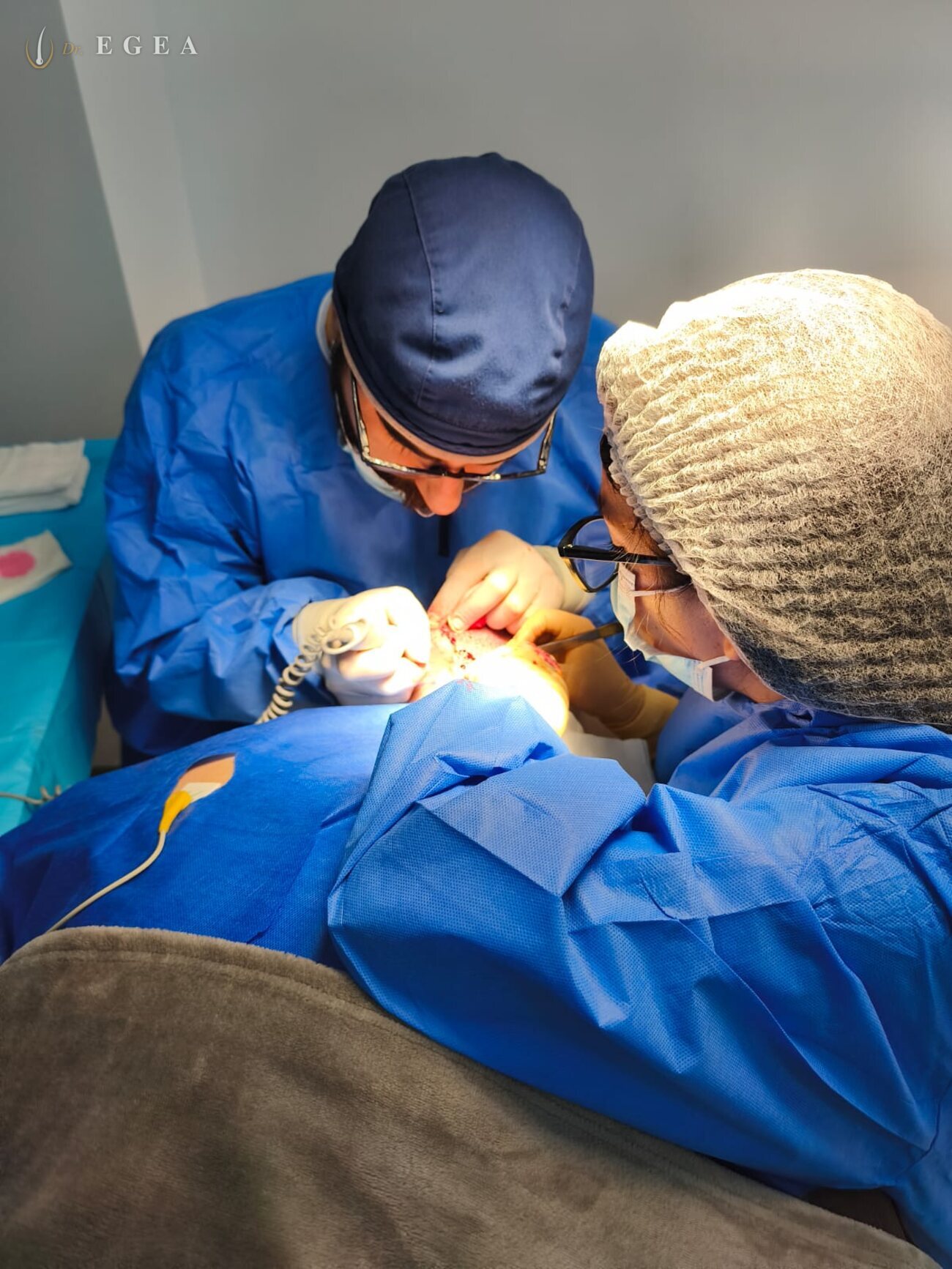3 · Extracción e implantación